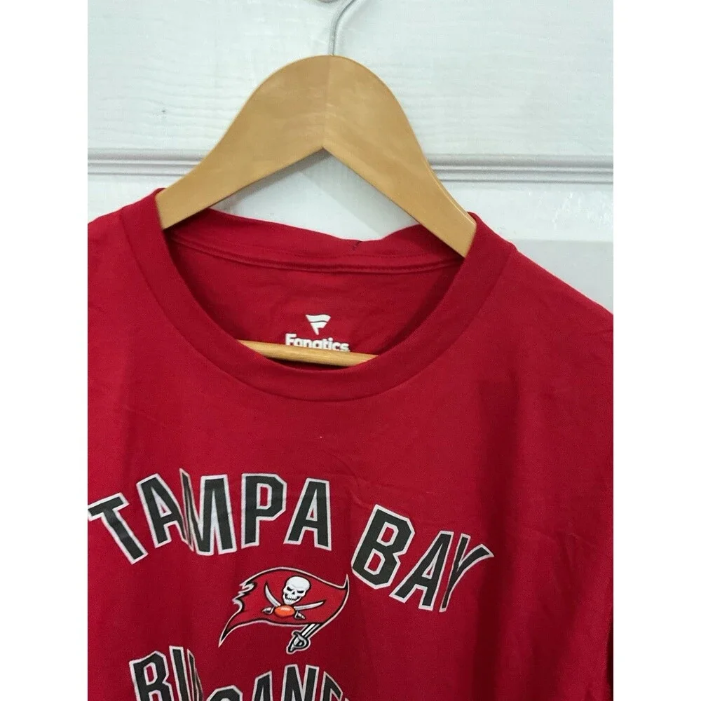 Tampa Bay Buccaneers Red NFL T-Shirt Xl